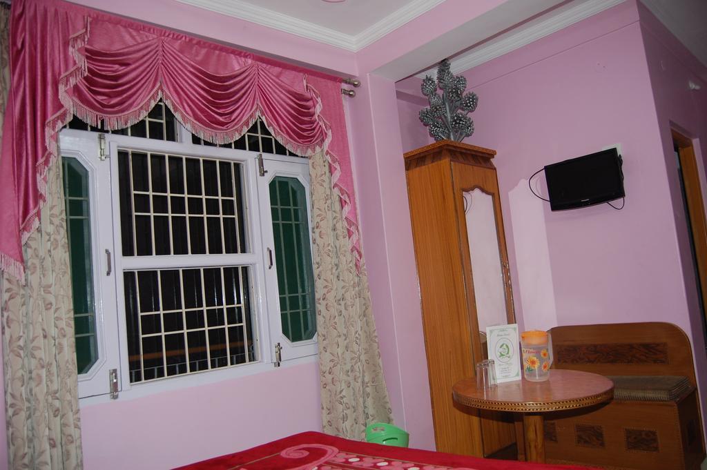 Hotel Ashish Inn Kandāghāt Pokój zdjęcie