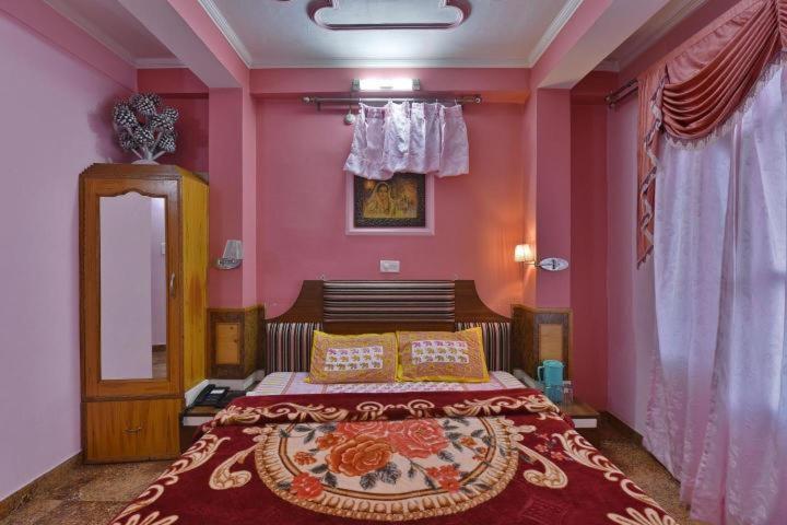 Hotel Ashish Inn Kandāghāt Zewnętrze zdjęcie